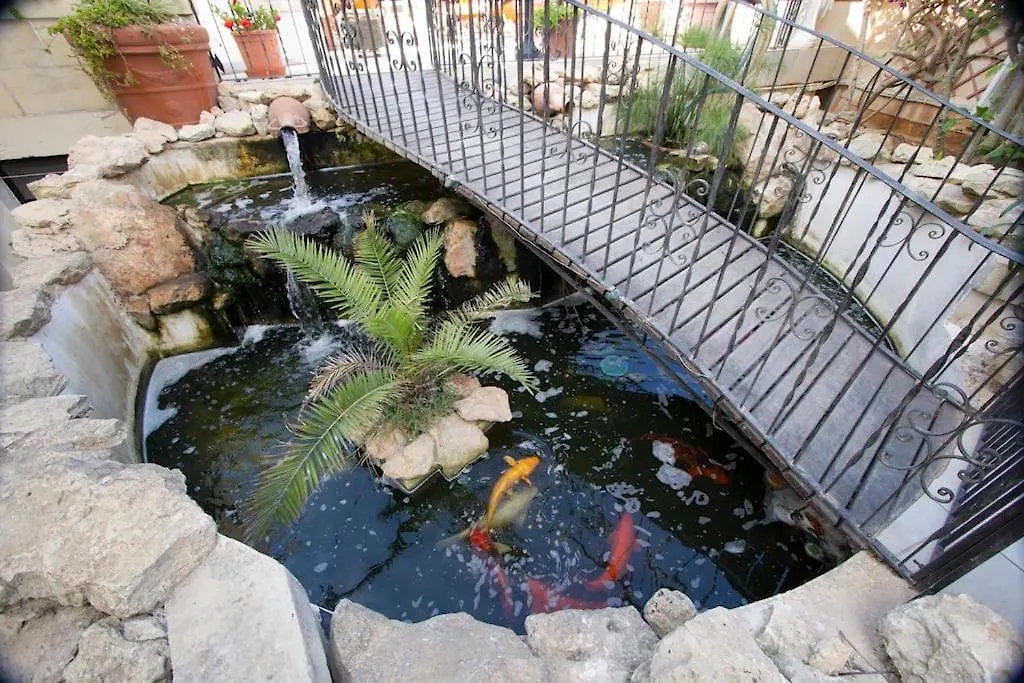 Colours - A Sweet Complex In A Fairytale Setting Villa Is-Swieqi Holiday home