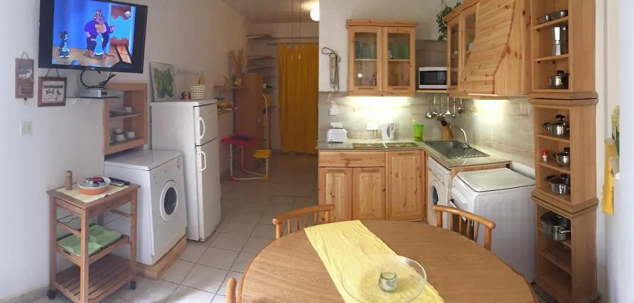 Colours - A Sweet Complex In A Fairytale Setting Villa Is-Swieqi Malta